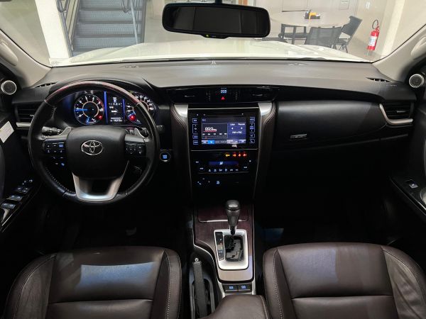SW4 SRX 2019