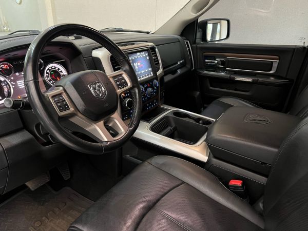 Ram Classic Laramie 2022