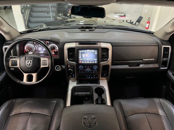 Ram Classic Laramie 2022