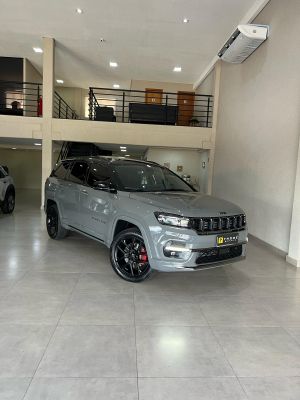 Jeep Commander