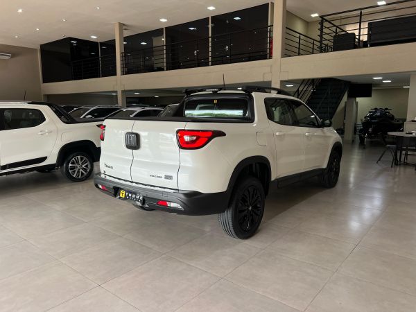 Fiat Toro Volcano T270 2024