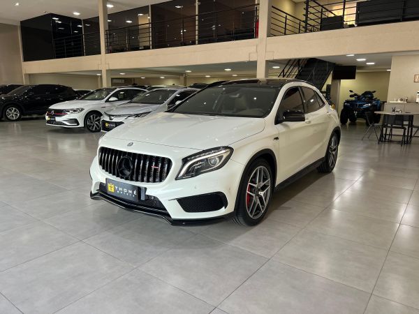 GLA 45 AMG 2015
