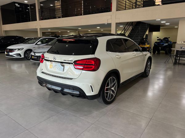 GLA 45 AMG 2015
