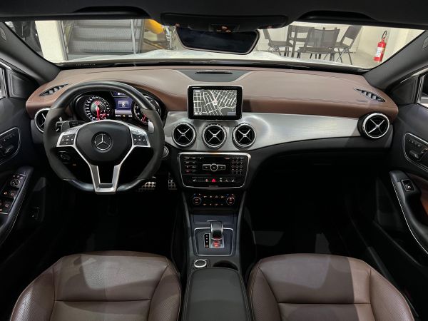 GLA 45 AMG 2015