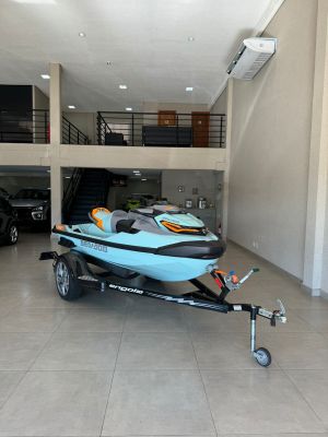 SEA DOO 230 Wake Pro