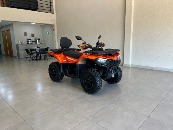 Quadriciclo Cforce 520 L 2023