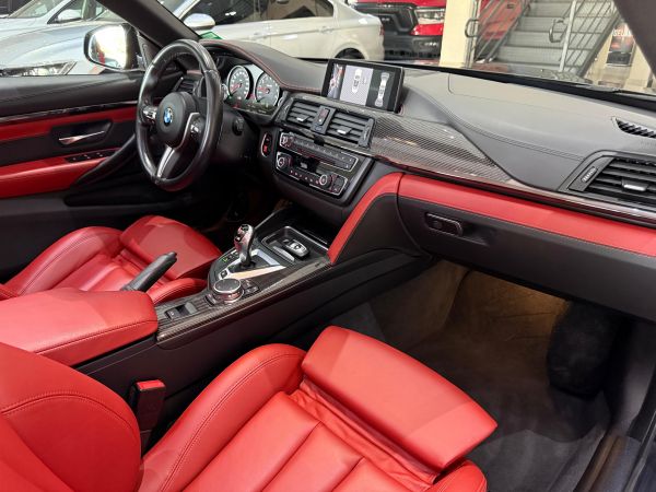 BMW M4 Cabriolet 2016