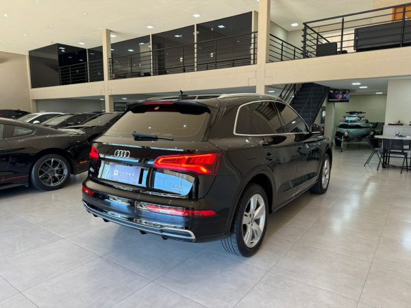 Audi Q5 S-Line 2020