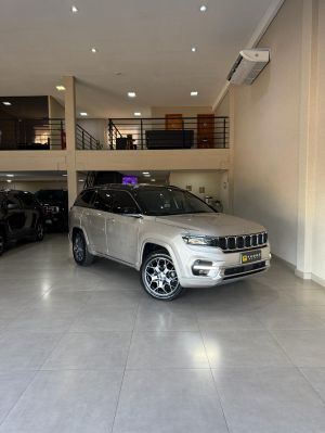 Jeep Commander