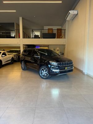 Jeep Commander