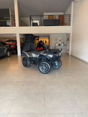 Quadriciclo Cforce 520 L 2024